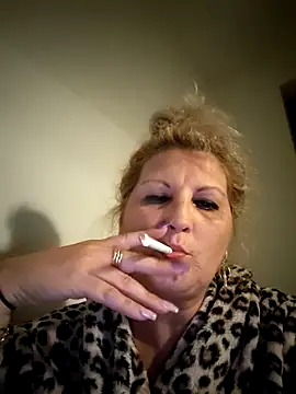 Divineblond online show from 10/06/25, 07:33