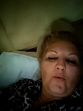 Divineblond online show from 10/26/25, 03:01