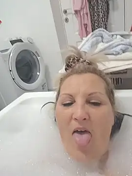 Divineblond online show from 03/14/26, 06:46