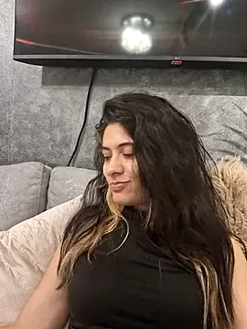 AshleyyHall online show from 07/11/26, 05:32