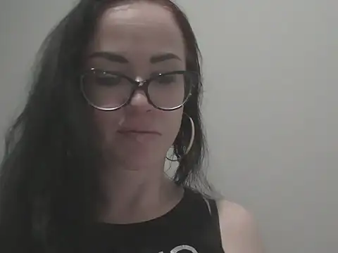 Snapshot of CallMeSugar chatting on 05/13/26, 07:22 CallMeSugar online show from 05/13/26, 07:22