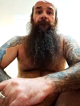Snapshot of duzzarulz421 chatting on 05/15/26, 12:12 duzzarulz421 online show from 05/15/26, 12:12