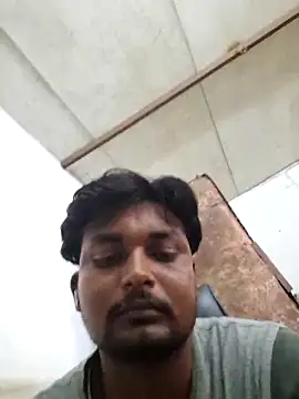 Snapshot of Gujju_here chatting on 06/17/26, 07:00 Gujju here online show from 06/17/26, 07:00