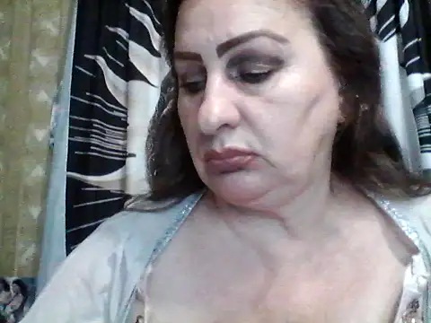 LoaqLovew online show from 05/28/26, 08:44