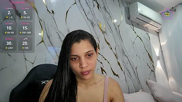 Snapshot of oriana_sweet chatting on 06/14/26, 04:20 oriana sweet online show from 06/14/26, 04:20