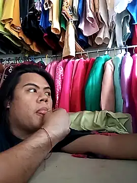 UrLovingOphelia online show from 04/23/26, 05:08