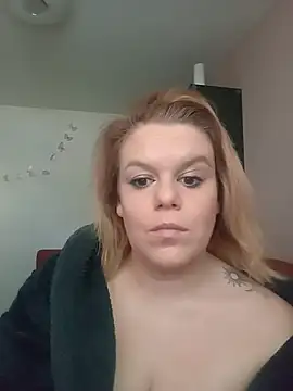 Maryquenn online show from 05/20/26, 07:58
