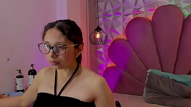 stephaniesun  online show from 04/29/26, 05:30