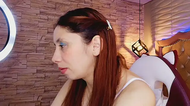 stephaniesun  online show from 05/04/26, 12:12