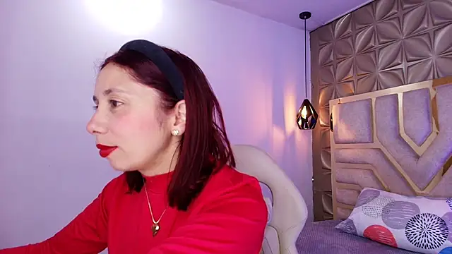 stephaniesun  online show from 05/20/26, 12:11