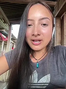 Soffia-zapata online show from 06/24/26, 08:30