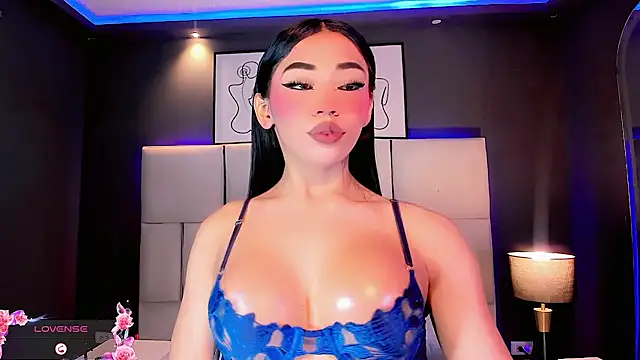 Aleisha Beaumont online show from 08/04/26, 09:17