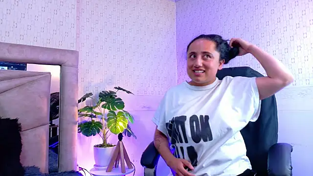 Sammy N Ithan online show from 05/20/26, 02:12