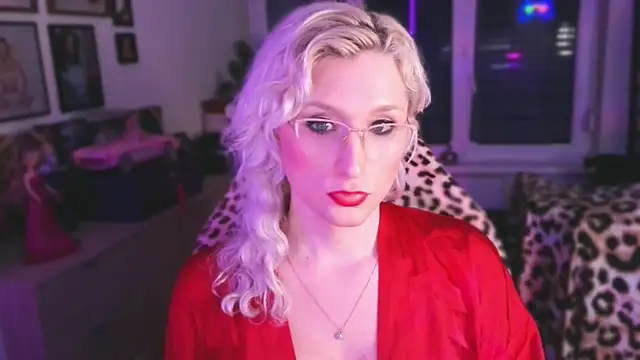 Madame Blonde online show from 04/23/26, 01:51