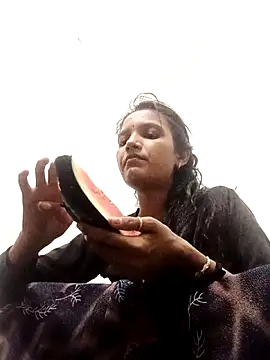 SS sanjna online show from 05/15/26, 11:45