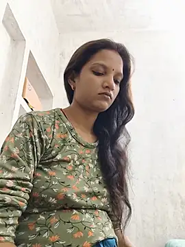 SS sanjna online show from 06/17/26, 02:25