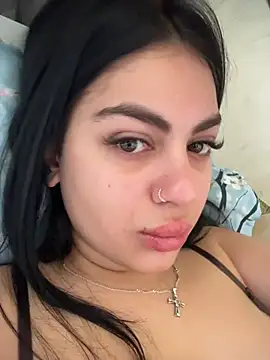 Snapshot of LilyLovell chatting on 04/30/26, 11:49 LilyLovell online show from 04/30/26, 11:49