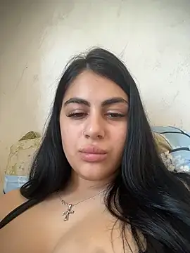 Snapshot of LilyLovell chatting on 05/26/26, 11:50 LilyLovell online show from 05/26/26, 11:50