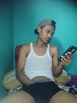 Snapshot of ZONK_BOY69 chatting on 05/17/26, 02:31 ZONK BOY69 online show from 05/17/26, 02:31