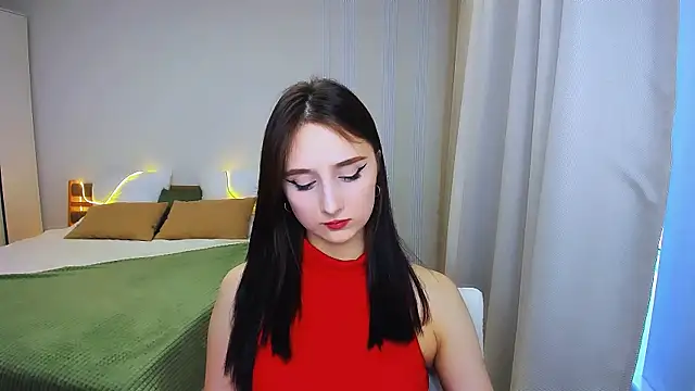 Snapshot of JulietteMonli chatting on 06/12/26, 12:04 JulietteMonli online show from 06/12/26, 12:04