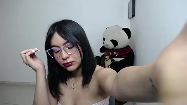 Snapshot of Shilot_ms chatting on 06/24/26, 03:16 Shilot ms online show from 06/24/26, 03:16