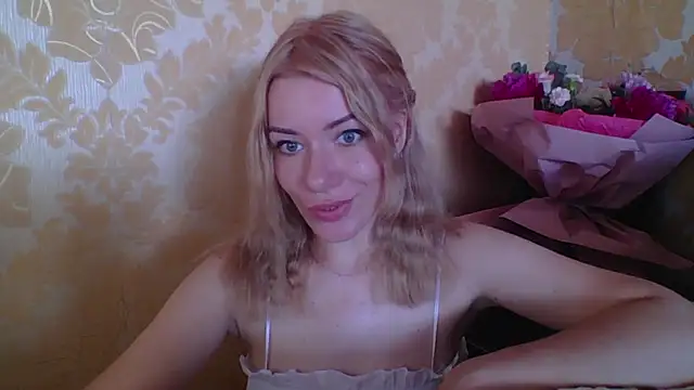 Snapshot of Softy_Aura_ chatting on 07/02/26, 10:21 Softy Aura online show from 07/02/26, 10:21