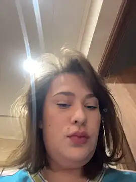 Snapshot of BettyRussian chatting on 05/15/26, 11:50 BettyRussian online show from 05/15/26, 11:50