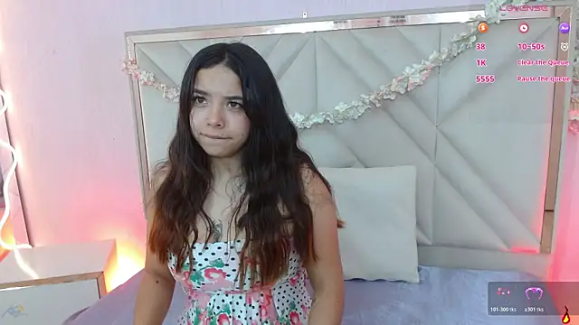 Snapshot of Karla_tay1 chatting on 05/24/26, 11:48 Karla tay1 online show from 05/24/26, 11:48