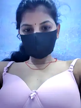 Snapshot of RUHI_1143 chatting on 05/01/26, 08:41 RUHI 1143 online show from 05/01/26, 08:41