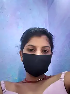 Snapshot of RUHI_1143 chatting on 05/31/26, 06:53 RUHI 1143 online show from 05/31/26, 06:53