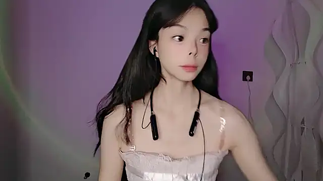 Snapshot of Zhizhi-99 chatting on 07/22/26, 08:44 Zhizhi-99 online show from 07/22/26, 08:44