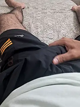 Snapshot of Fantasy_X1 chatting on 04/25/26, 11:13 Fantasy X1 online show from 04/25/26, 11:13