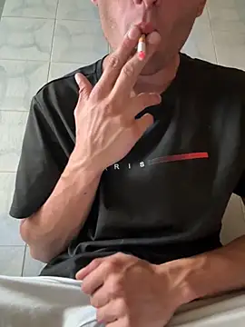 Milanese22 online show from 06/29/26, 04:18