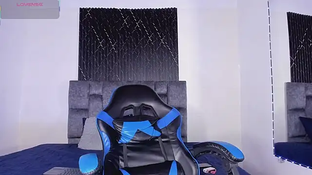 ThiagoSexy005 online show from 07/21/26, 12:24