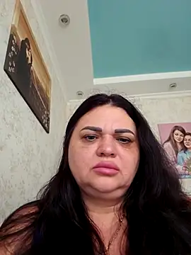 Snapshot of -CUTE-EVVIL- chatting on 05/18/26, 05:24 -CUTE-EVVIL- online show from 05/18/26, 05:24