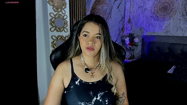 Snapshot of Leidy_2026 chatting on 05/06/26, 12:54 Leidy 2026 online show from 05/06/26, 12:54