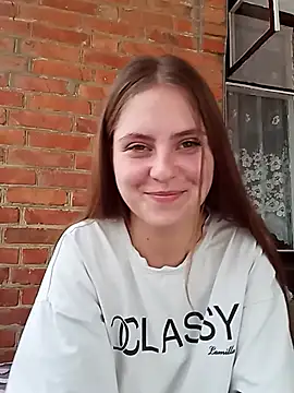 Snapshot of Miss-Venom chatting on 07/17/26, 11:17 Miss-Venom online show from 07/17/26, 11:17