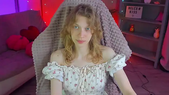 Emily Cartex online show from 05/23/26, 05:34