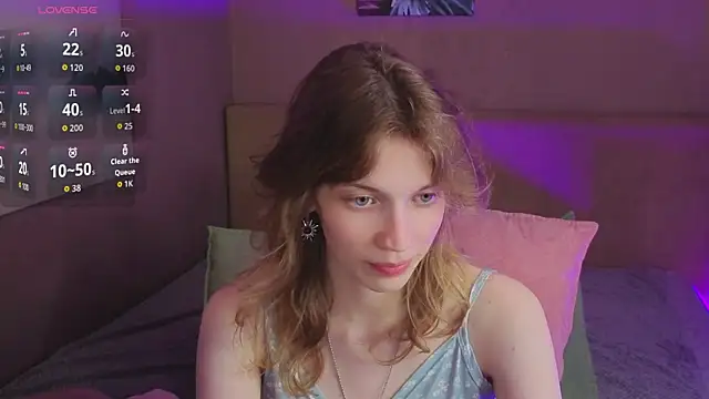Snapshot of Emily_Cartex chatting on 07/05/26, 05:36 Emily Cartex online show from 07/05/26, 05:36