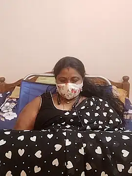 Snapshot of telugu_Geetha40 chatting on 05/30/26, 05:26 telugu Geetha40 online show from 05/30/26, 05:26