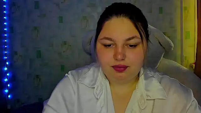Snapshot of LillyHaigh chatting on 05/31/26, 11:50 LillyHaigh online show from 05/31/26, 11:50