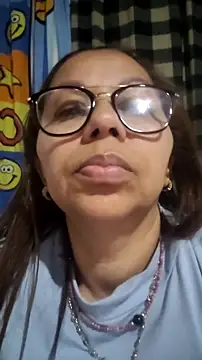 Snapshot of Ladymilf12 chatting on 06/08/26, 01:28 Ladymilf12 online show from 06/08/26, 01:28