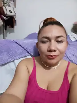 Snapshot of Luna_Morch chatting on 05/25/26, 06:52 Luna Morch online show from 05/25/26, 06:52