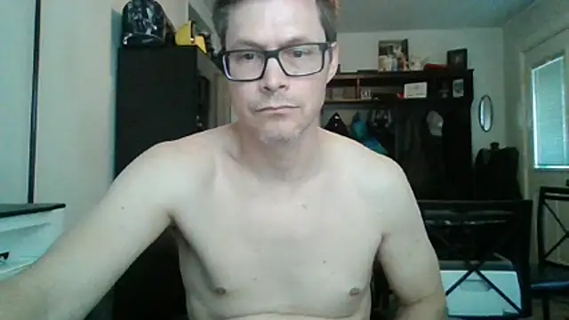 dadbod847364 online show from 04/25/26, 11:13