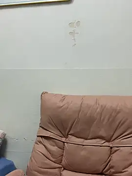 milkwine online show from 05/06/26, 01:14