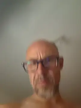 raphaelue online show from 06/06/26, 10:03
