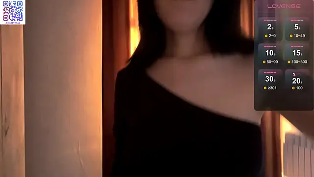 JulietRass online show from 05/17/26, 02:35