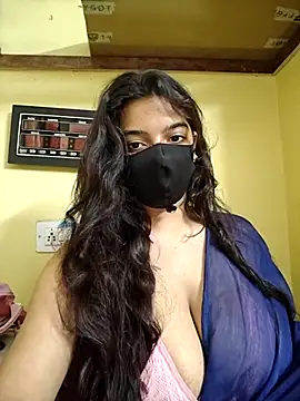 vanika2000 online show from 07/07/26, 04:15