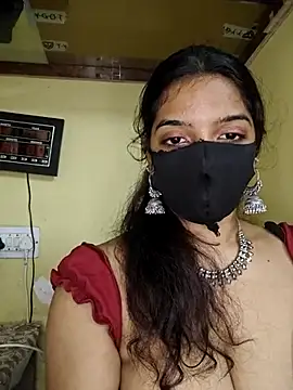 vanika2000 online show from 07/21/26, 04:37