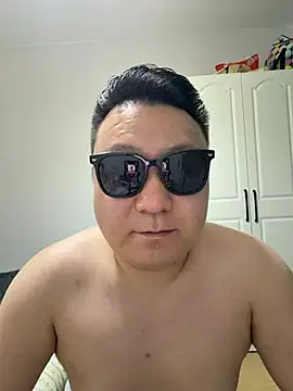 Snapshot of langzi-888 chatting on 05/14/26, 04:52 langzi-888 online show from 05/14/26, 04:52